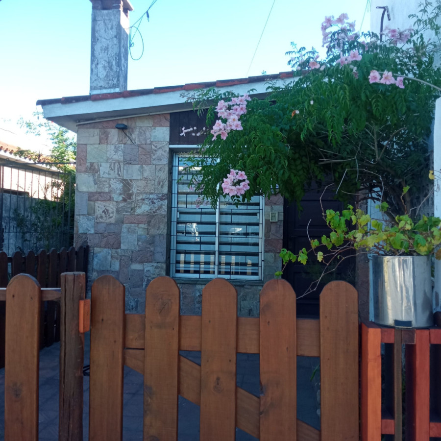 Excelente casa en el centro de Maldonado mas apartamento con entrada independiente
