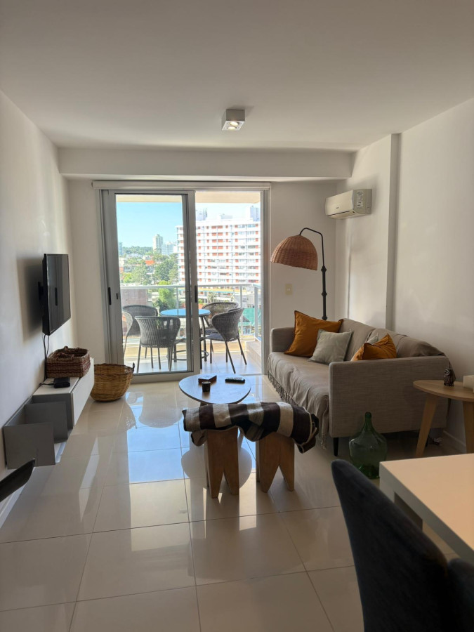 Alquier temporario de apartamento 2 dormitorios en Punta del Este