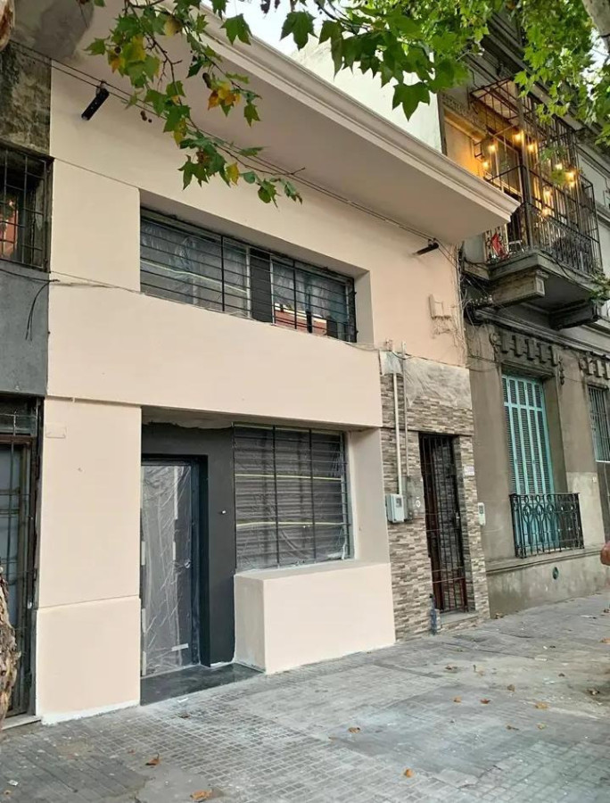 Excelente Dúplex de 2 Dormitorios con Azotea y Parrillero en Aguada - 10A