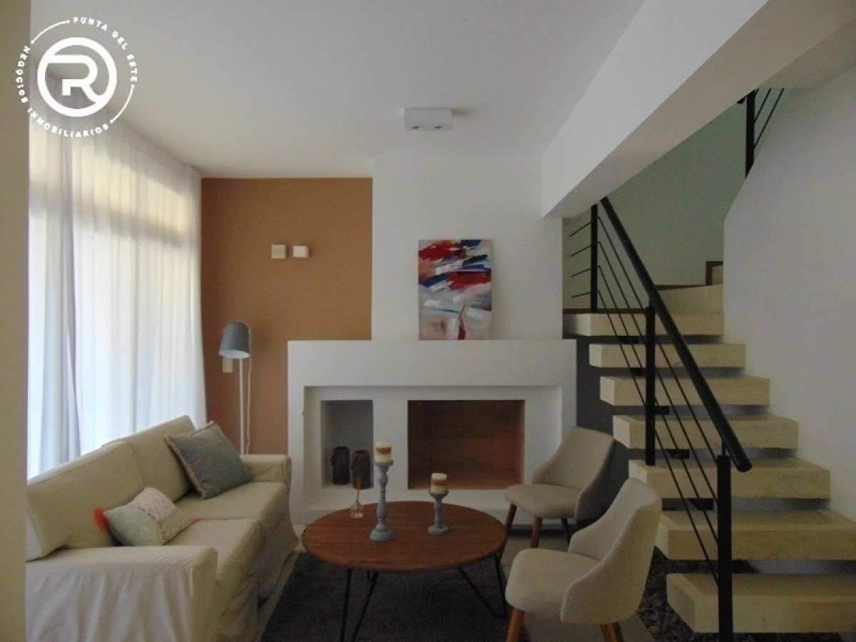 Apartamento duplex en alquiler en Manantiales