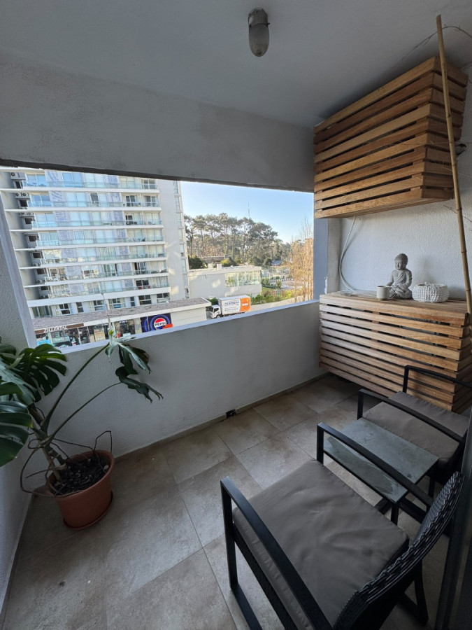 Apartamento en Torre Antares 2D 2B