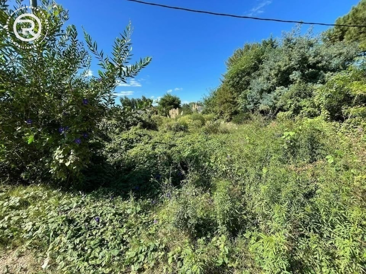 Terreno de 450 m2 en venta Balneario Buenos Aires