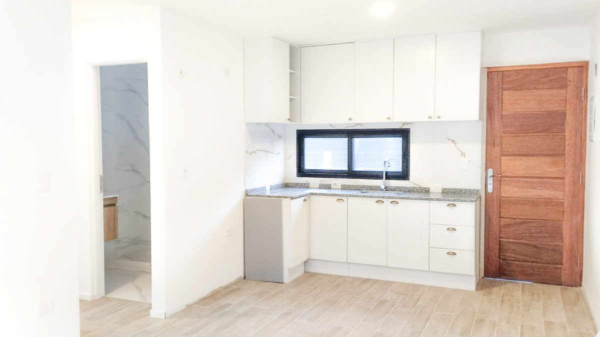 ALQUILER ANUAL  4H - Apartamento de 2 Dormitorios 
