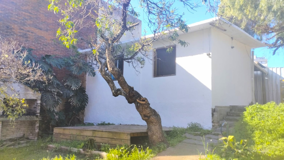 ALQUILER ANUAL Casa 2 Dormitorios Roosevelt Pda 12