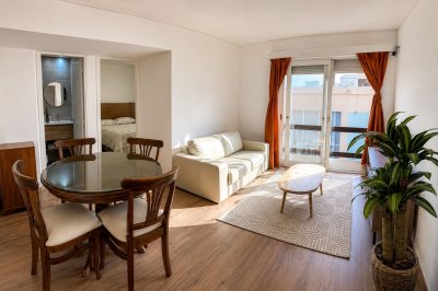 Alquiler Anual- Departamento en Península - Edificio Vía Veneto