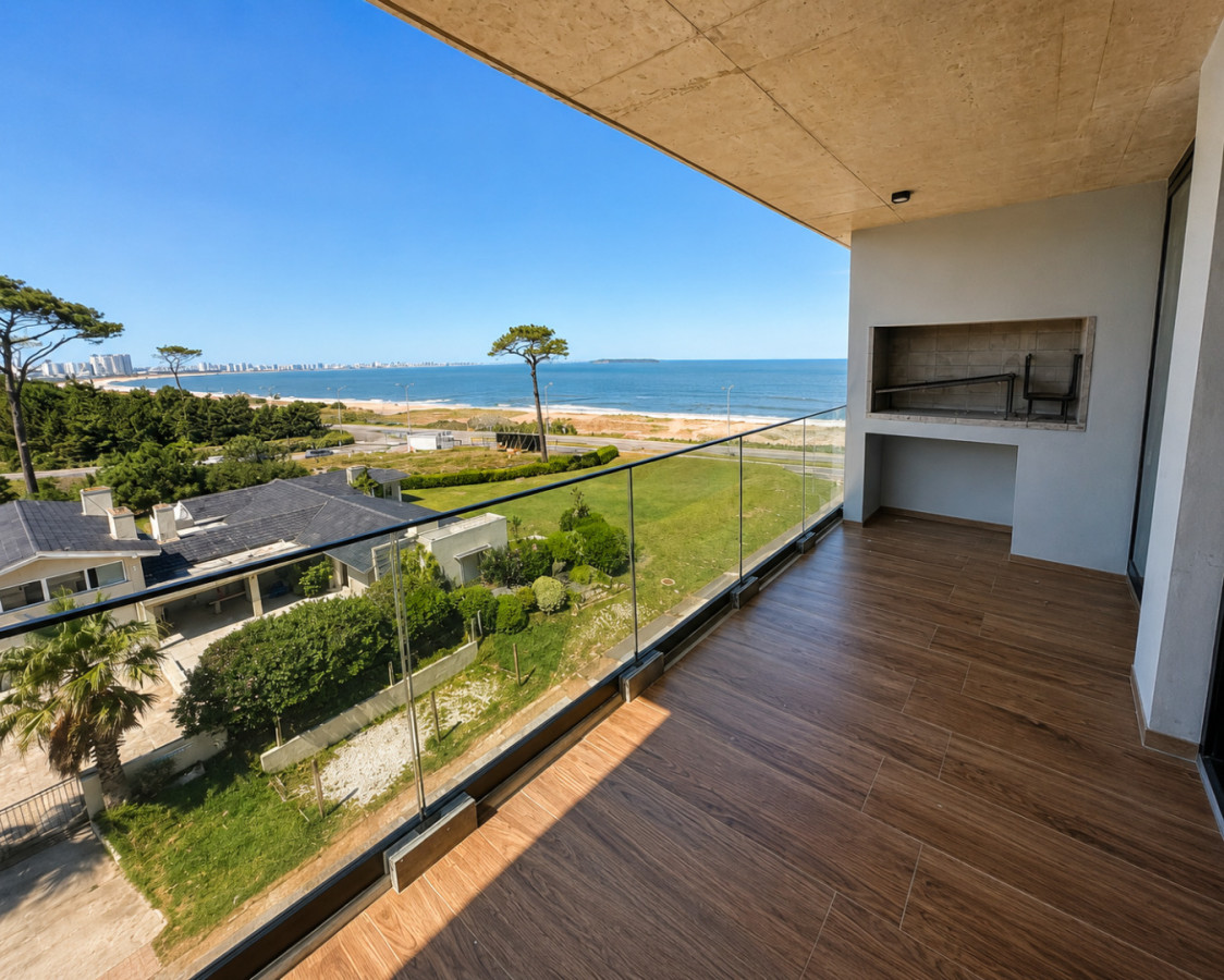 Apartamento de 3 dormitorios en Mansa Bay - Primera línea de Playa Mansa 