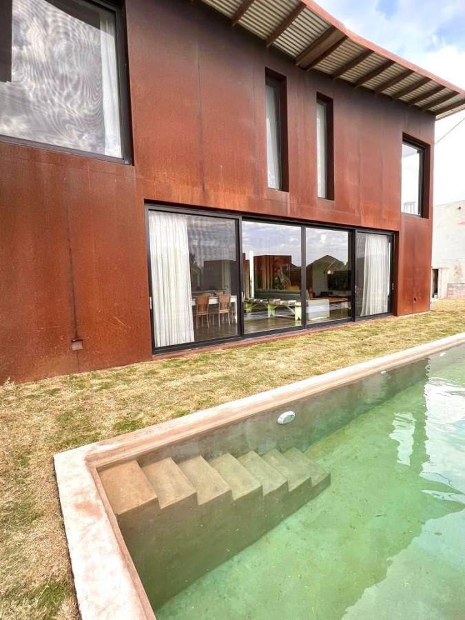 Casa en Manantiales