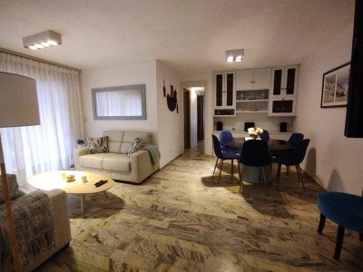 Apartamento a la venta - 3 Dormitorios - Mansa Primera Línea 