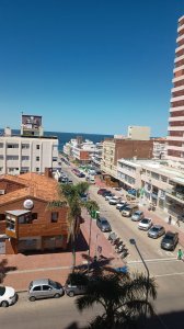 Apartamento en torre de categoría en Península 