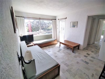 Alquiler Apartamento 1 dormitorio y 2 baños - Roosevelt - Punta del Este 