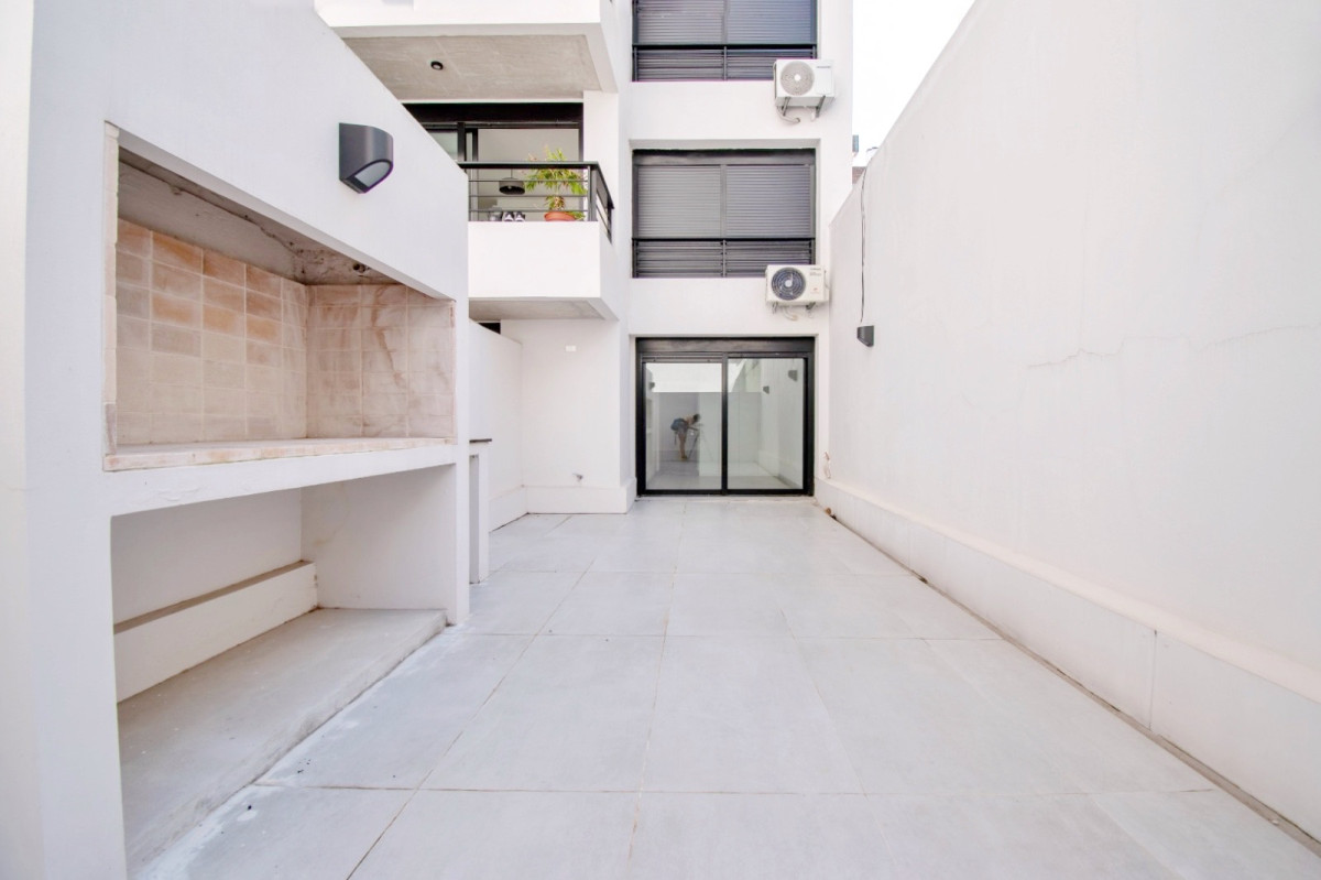 Venta apartamento 1 dormitorio, parrillero y garaje en Pocitos a ESTRENAR 