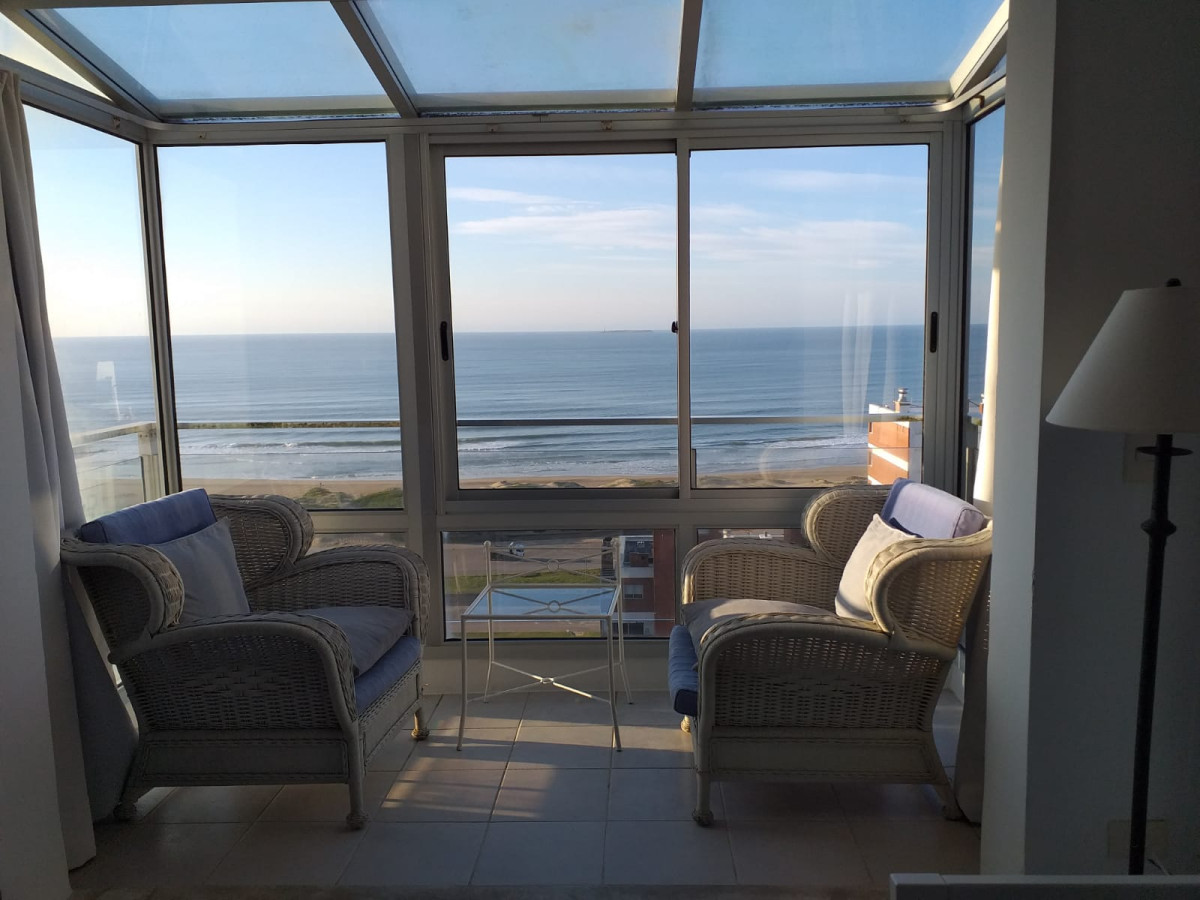 Apartamento 1 dormitorio y terraza en piso alto con increible vista al mar - alquiler de temporada