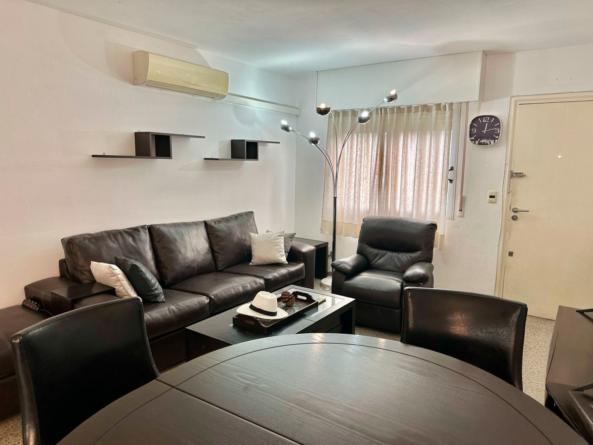 Apartamento en Alquiler Anual | Maldonado Centro | 2 Dormitorios