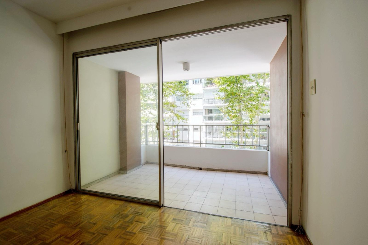 Venta apartamento 2 dormitorios en Pocitos con garaje