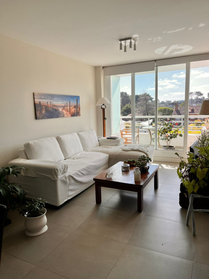 ALQUILER APARTAMENTO EN PUNTA DEL ESTE 