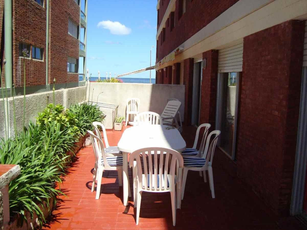 Apartamento en Venta 2 Dormitorios Península - Punta del Este