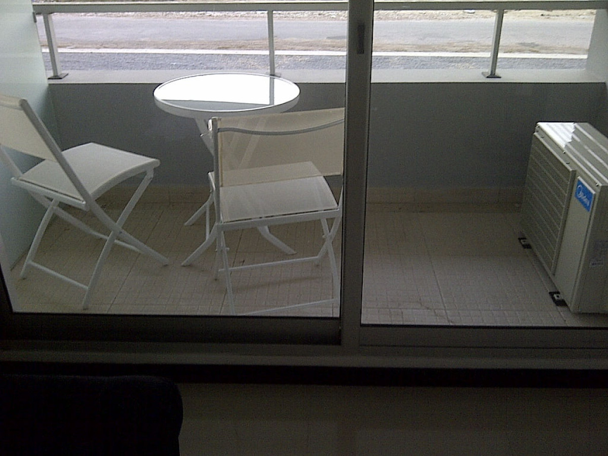 AIDY GRILL 1 DORMITORIO, CON TERRAZA, TV CABLE, AIRE ACONDICIONADO, WI FI 