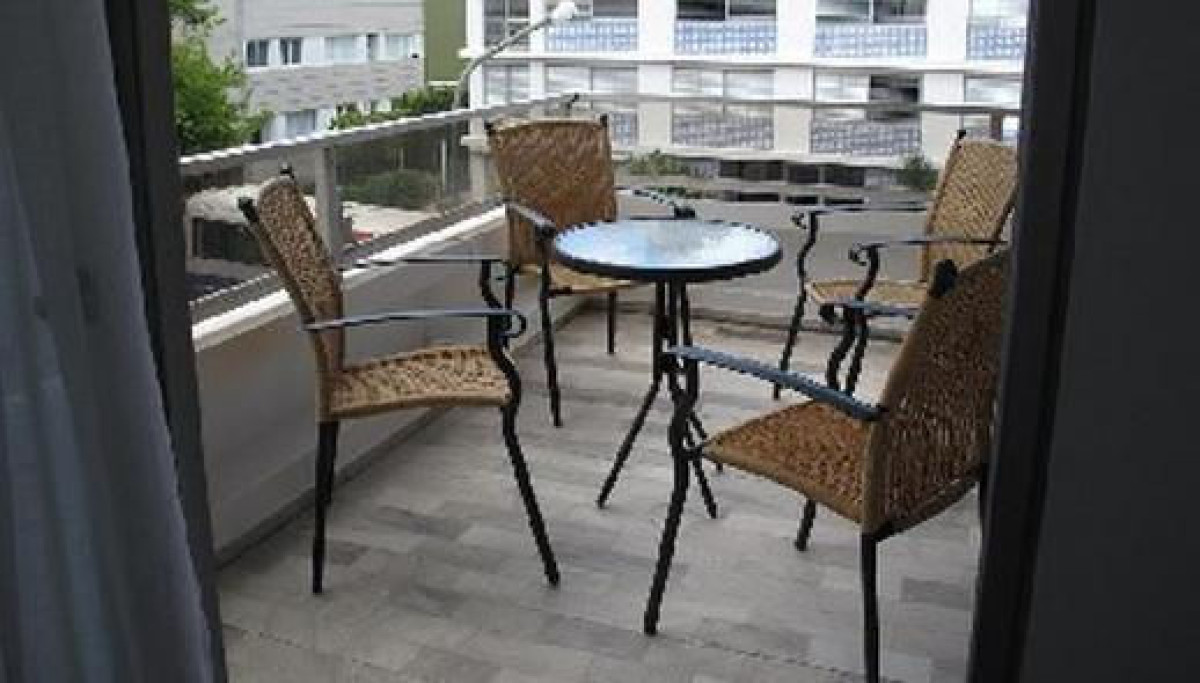 PENINSULA A METROS DEL PUERTO