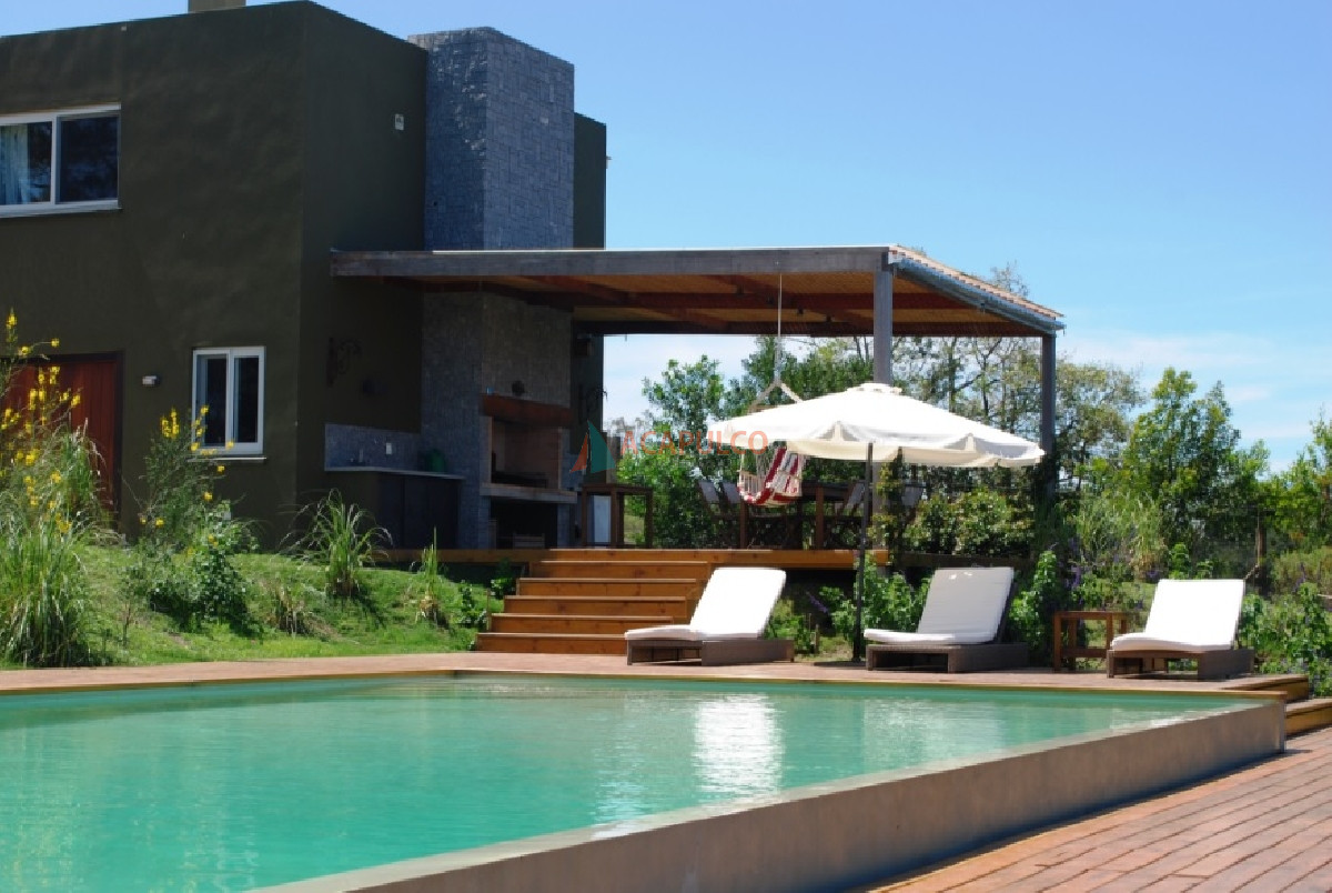 montoya unica. estupenda casa a la venta a 700 metros del mar - acp3265c
