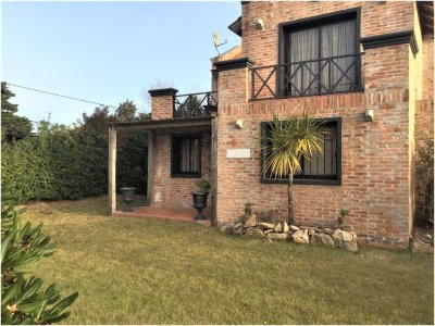 CASA A LA VENTA ZONA TIOTOM 