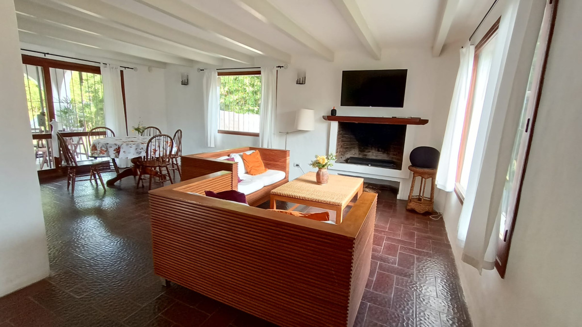 CASA EN ALQUILER ZONA PINARES A 500 METROS DEL MAR