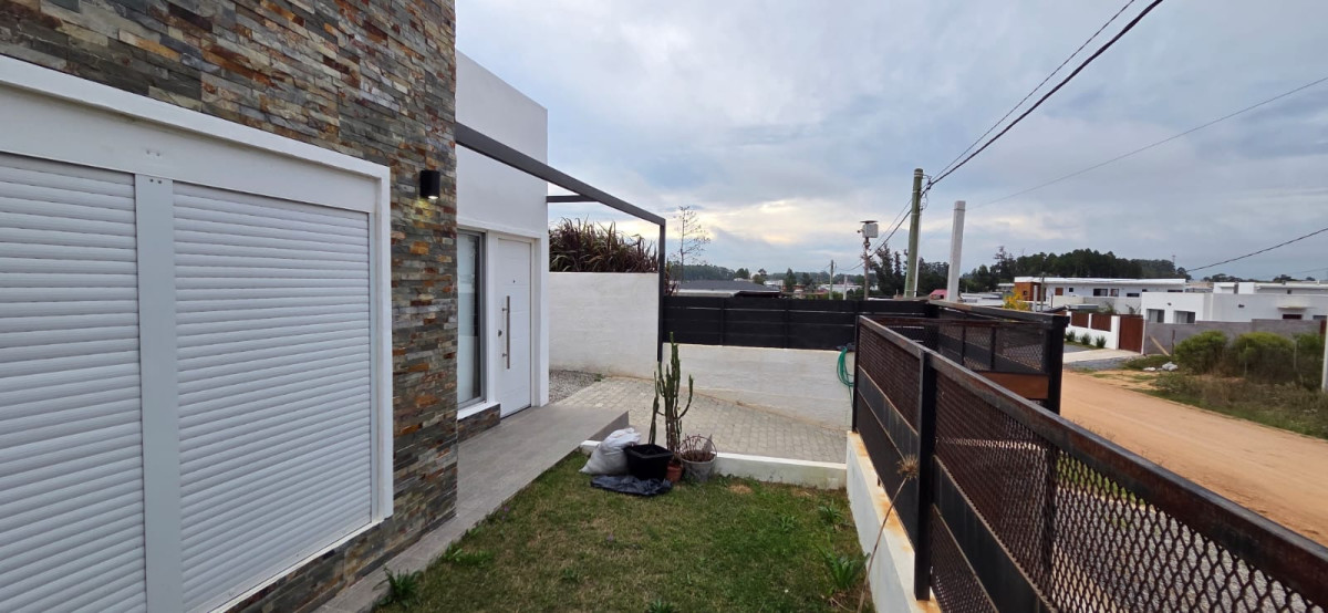 Oportunidad Casa 2 dormitorios 2 baños