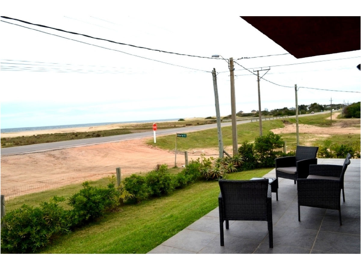 Casa frente al mar  - Manantiales