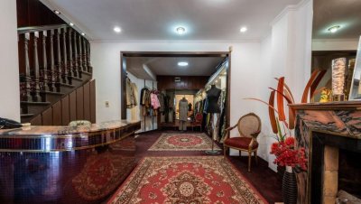 Venta casa en Pocitos, 3 dormitorios 2 baños excelente punto 