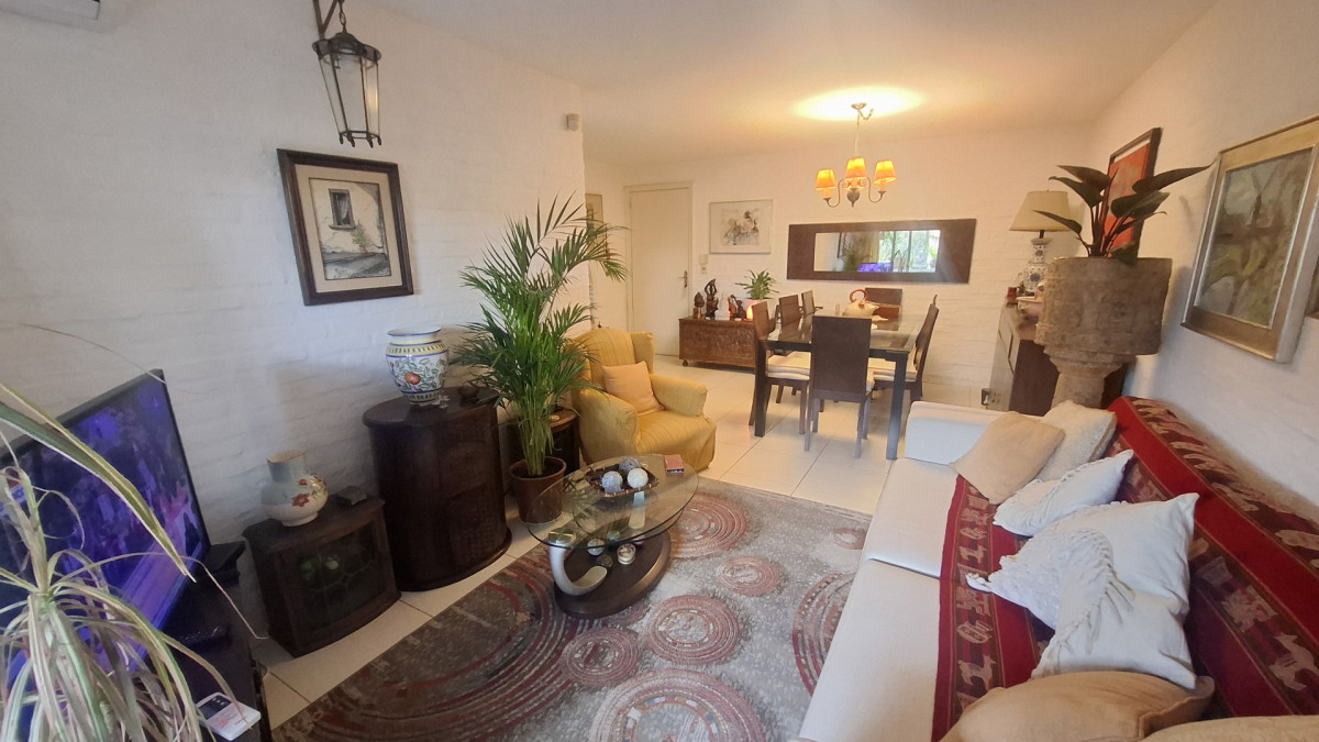 Alquiler de Verano, 2 dormitorios, Cantegril, Punta del Este