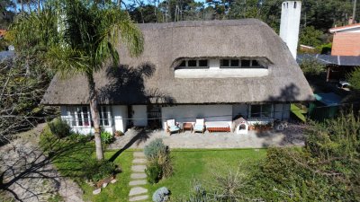 Alquiler de verano, 3 dormitorios, piscina climatizada, Punta del Este