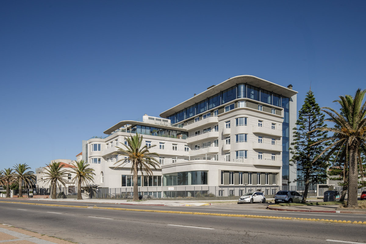 VENTA APTO 4 DORM RAMBLA CARRASCO EN BILÚ RIVIERA