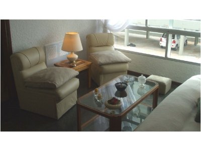 Apartamento en Brava, 1 dormitorios *