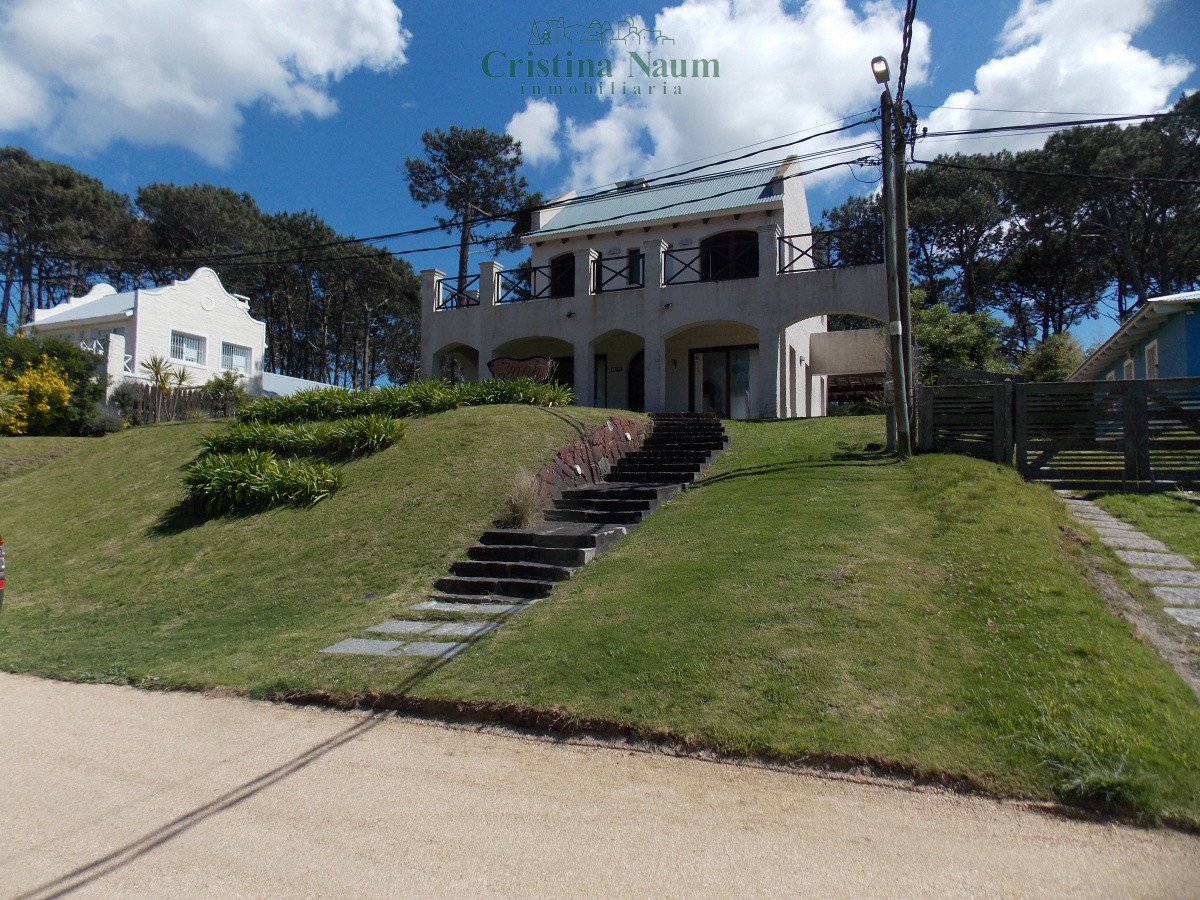 Montoya - GoPunta - Portal Inmobiliario de Punta del Este - Maldonado