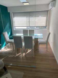 Venta Traspaso de Apartamento en Maldonado centro. Excelente opción para oficina o vivienda, financiada