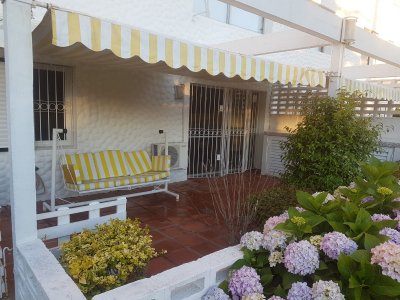 Apartamento con terraza en Mansa, Punta del Este