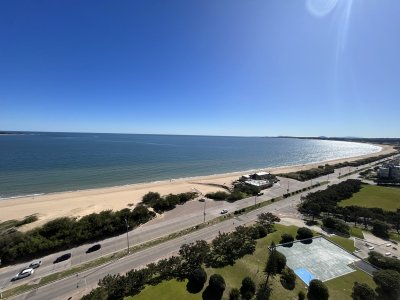 Apartamento en alquiler en Punta del Este, Playa mansa con Espectacular vista al mar