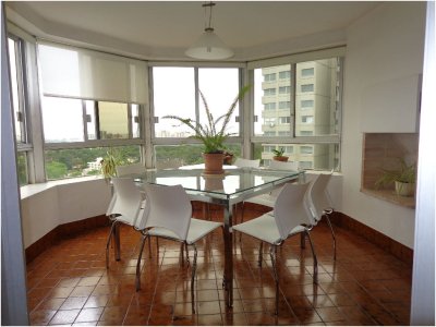 APARTAMENTO EN PUNTA DEL ESTE, ZONA ROOSEVELT