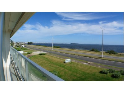 Apartamento en venta en Punta del Este, zona Pinares *4 dormitorios