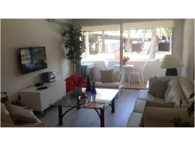 Apartamento en alquiler de verano en Punta del Este, Península - Con garage