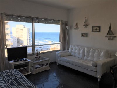 Apartamento en Alquiler temporal en Punta del Este, Península.