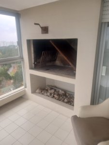 Apto en Venta con 3 dormitorios semipiso   