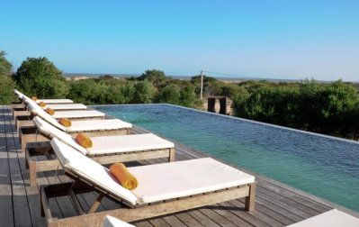 Espectacular casa a la venta con una Arquitectura de diseño moderno a metros del mar, en José Ignacio