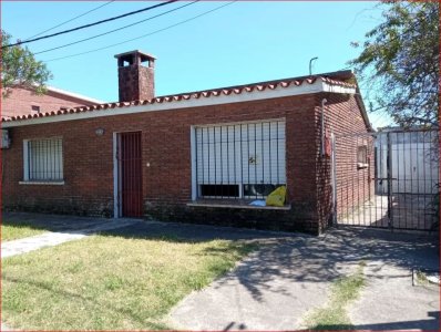 Casa a la venta en Maldondado, a pocas cuadras del centro