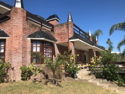 Venta de Casa en Punta del Este, Pinares, a 1 cuadra del mar