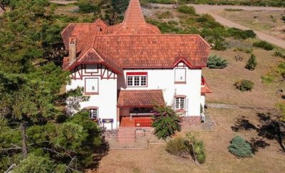 Casa en Playa Hermosa - Piriápolis