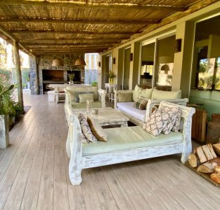 Casa en Venta y Alquiler Punta del Este, Rincón del Indio, Espectacular entorno en Barrio Privado