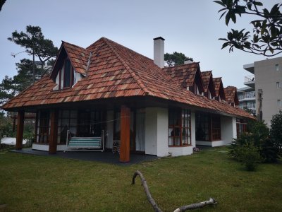 Casa en Venta en Punta del Este, San Rafael, con muy buen entorno