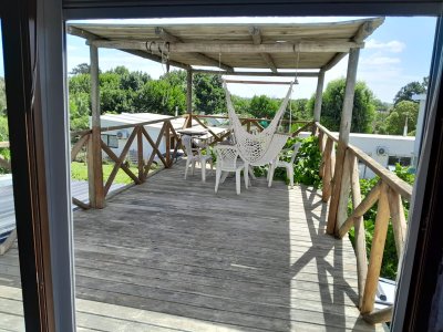 Casa en venta con renta de 3 dormitorios en La Barra - Maldonado