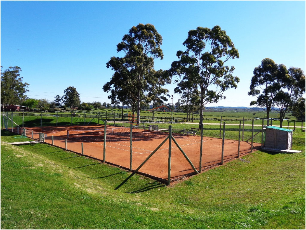Venta de terreno en  El Quijote, a pocos Km de La Barra, Barrio Privado - GoPunta - Portal Inmobiliario de Punta del Este - Maldonado