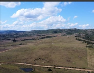 Fraccionamiento de Chacras a 44 km de Punta del Este, desde 5 hás